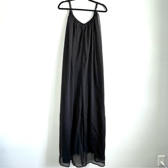 Hers & Mine | NWOT Black Wide Leg Chiffon Lined Jumpsuit Jumper Romper Small - Picture 1 of 13